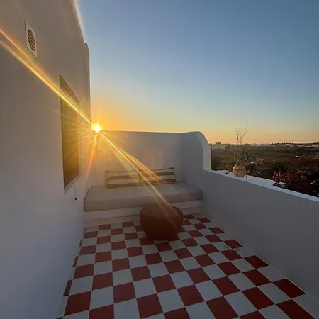 Bluewaves Sunstone Terrace House