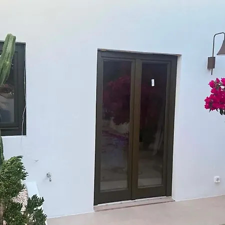Bluewaves Sunstone Terrace House