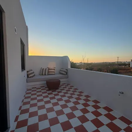 Bluewaves Sunstone Terrace House Tatil Evi *